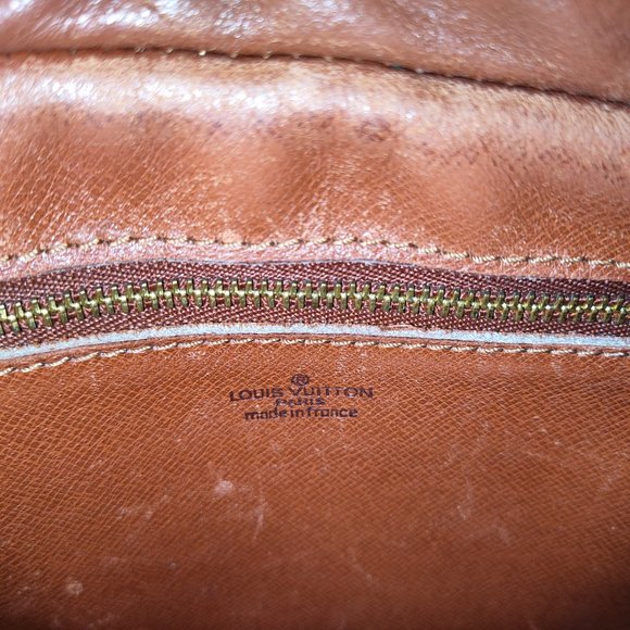 Louis Vuitton Jeune Fille Crossbody Bag - Picture 2 of 10